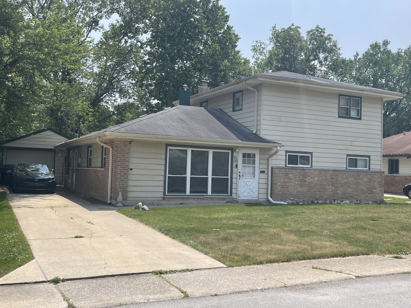 Property Photo:  155 Nanti Street  IL 60466 