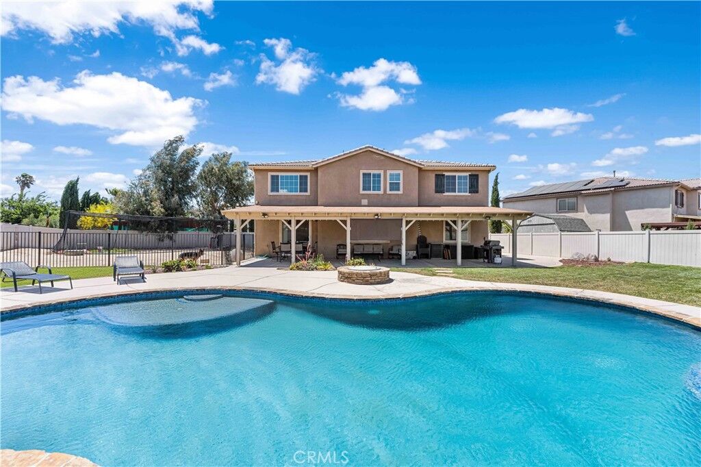 Property Photo: 37766 Leo Circle CA 93552