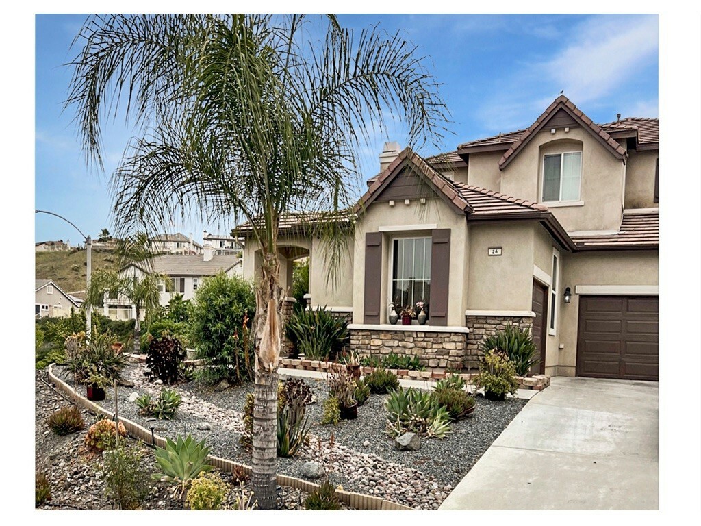 Property Photo: 26 Via Palmieki Court CA 92532