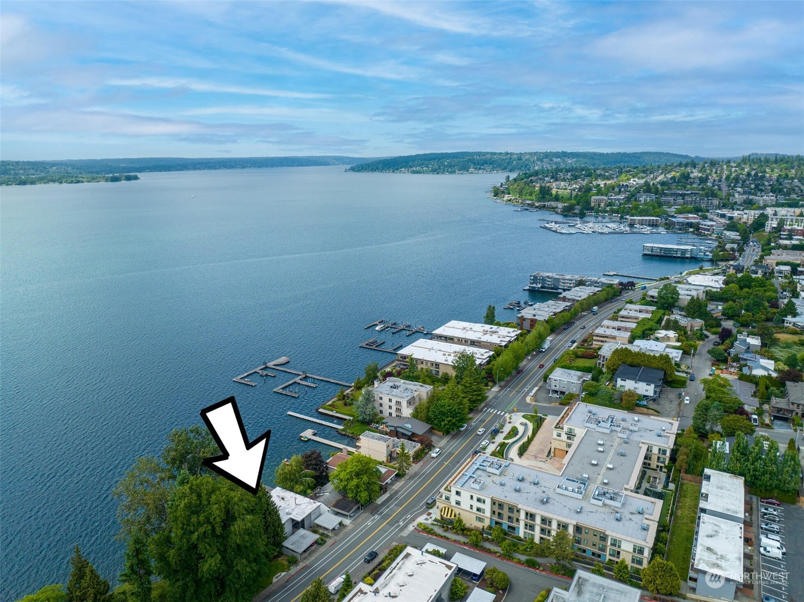 Property Photo:  6721 Lake Washington Boulevard NE 30  WA 98033 