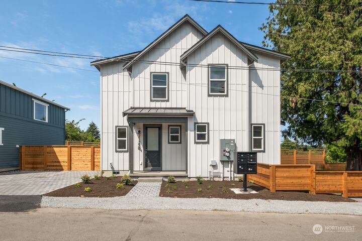 2125 N 92nd Street B  Seattle WA 98103 photo