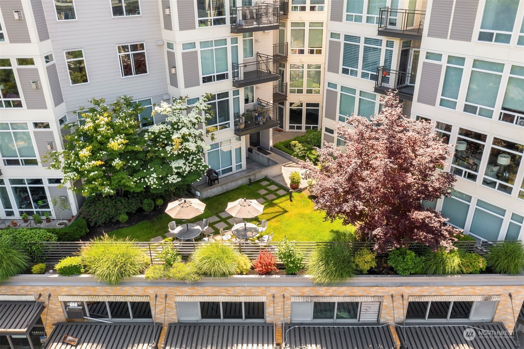 Property Photo:  211 Kirkland Avenue 316  WA 98033 