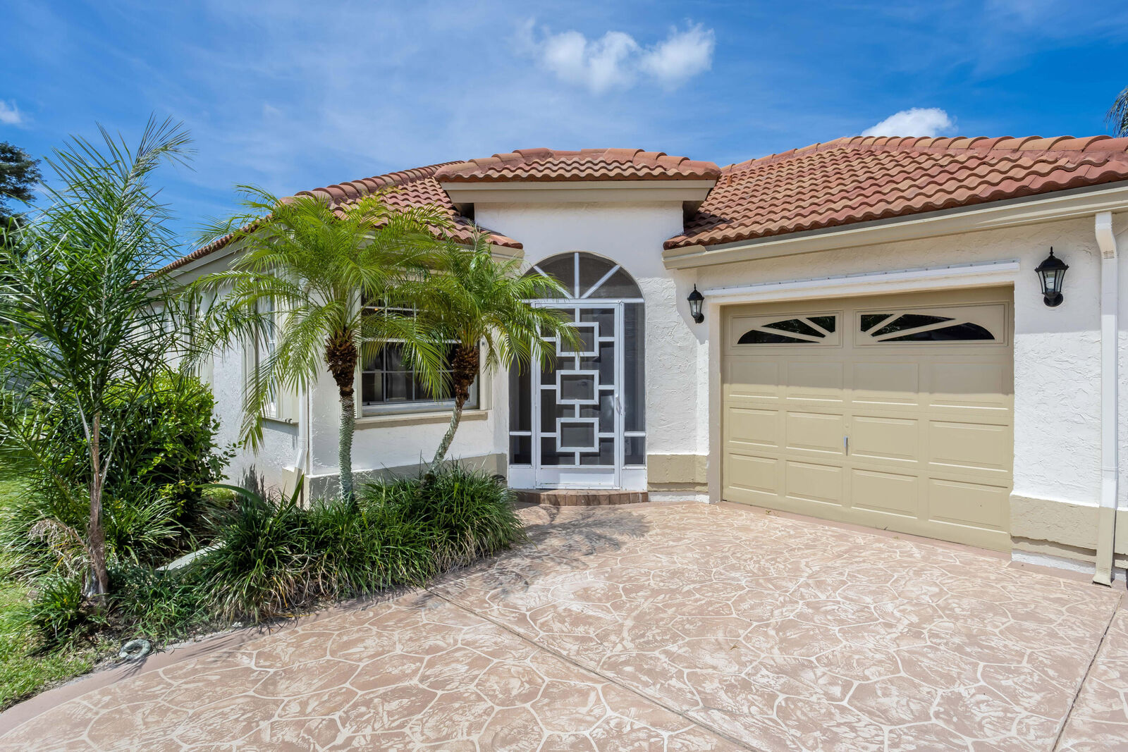 Property Photo:  6078 Bay Isles Drive  FL 33437 