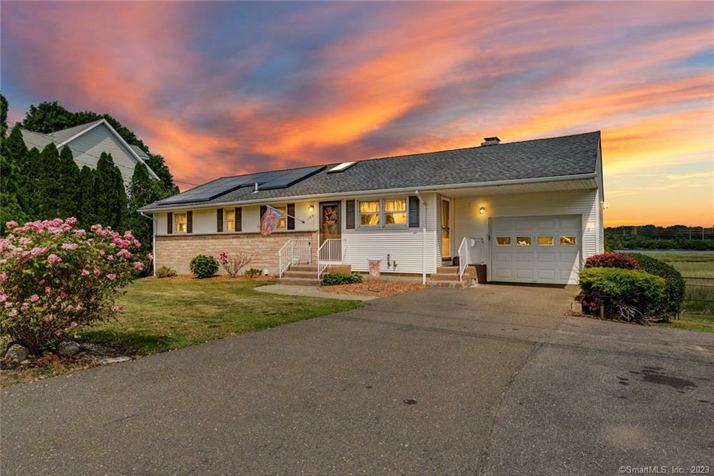 Property Photo:  166 Bridgeview Place  CT 06615 