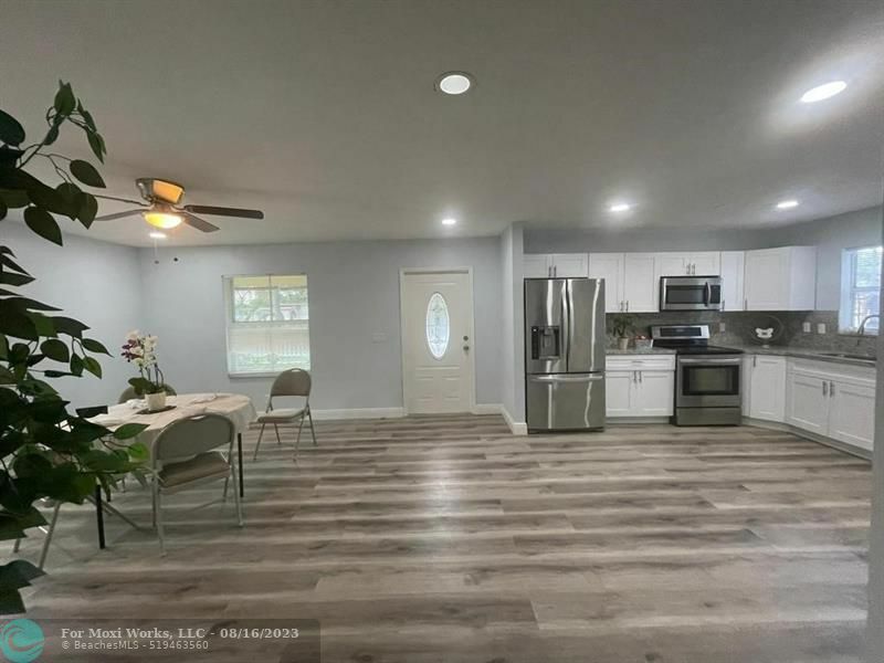 Property Photo:  2774 NW 4th Ct  FL 33069 