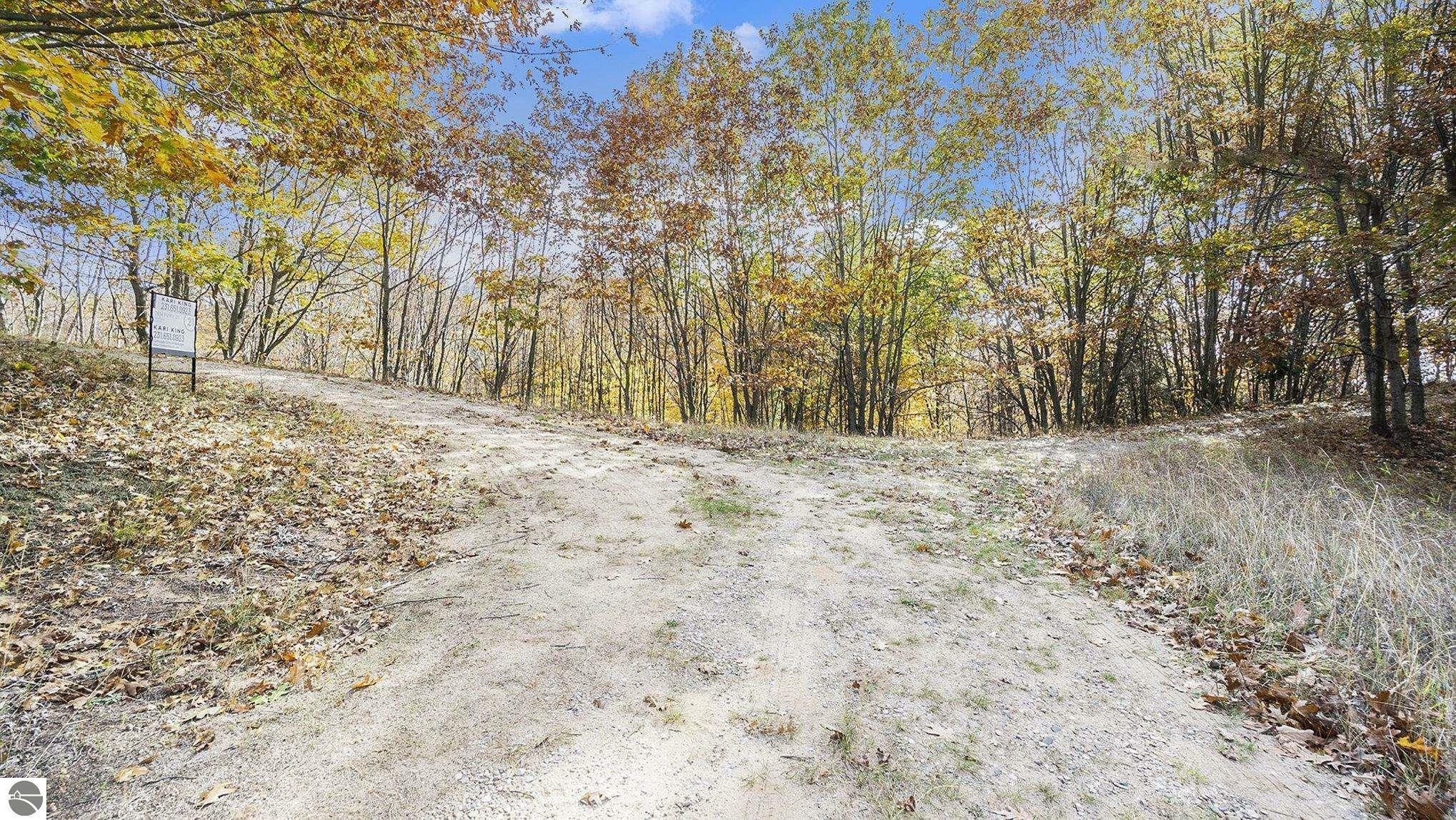 Property Photo:  0 Arcadia Ridge Drive Lot G  MI 49613 