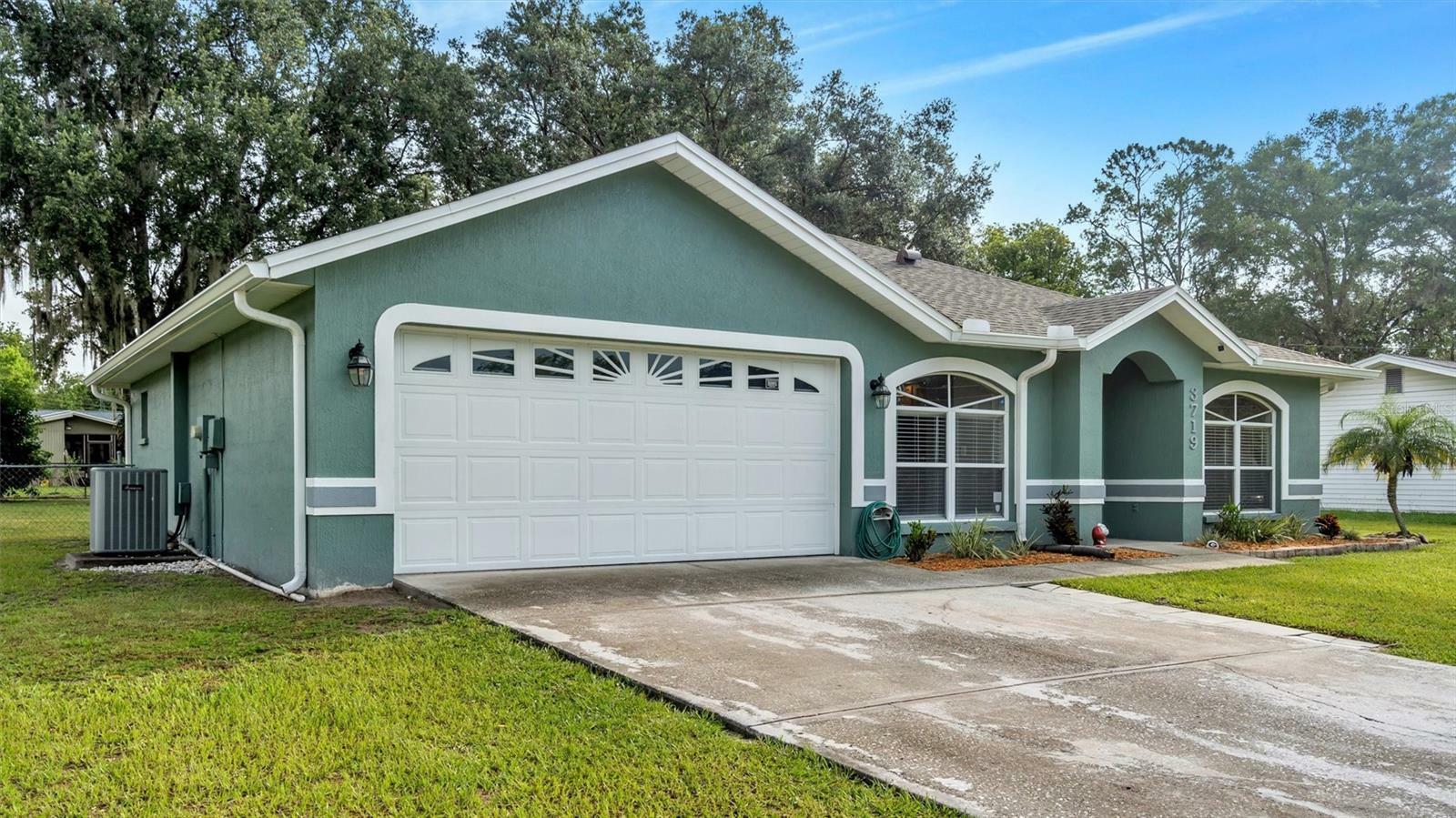 Property Photo:  3719 Rose Road  FL 33810 