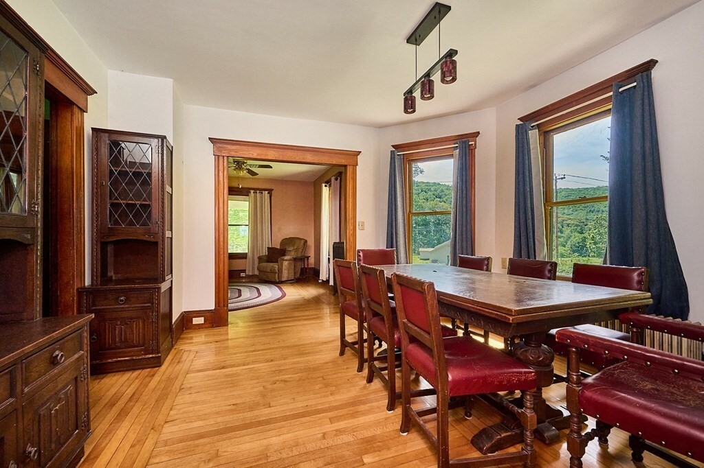 Property Photo: 303 Main Rd MA 01340