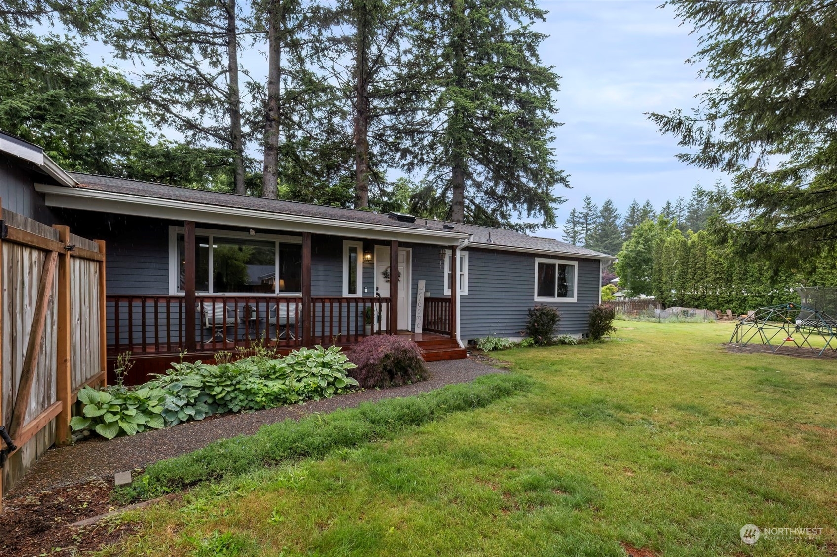 Property Photo:  43415 SE Cedar Falls Way  WA 98045 