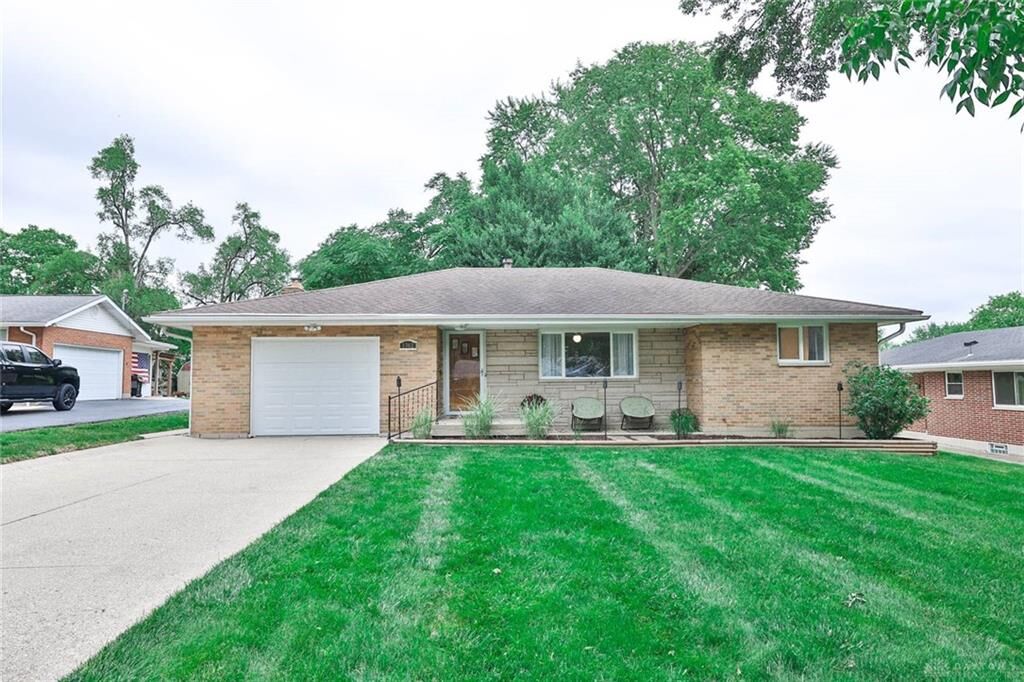 Property Photo: 1362 Feldman Avenue OH 45432