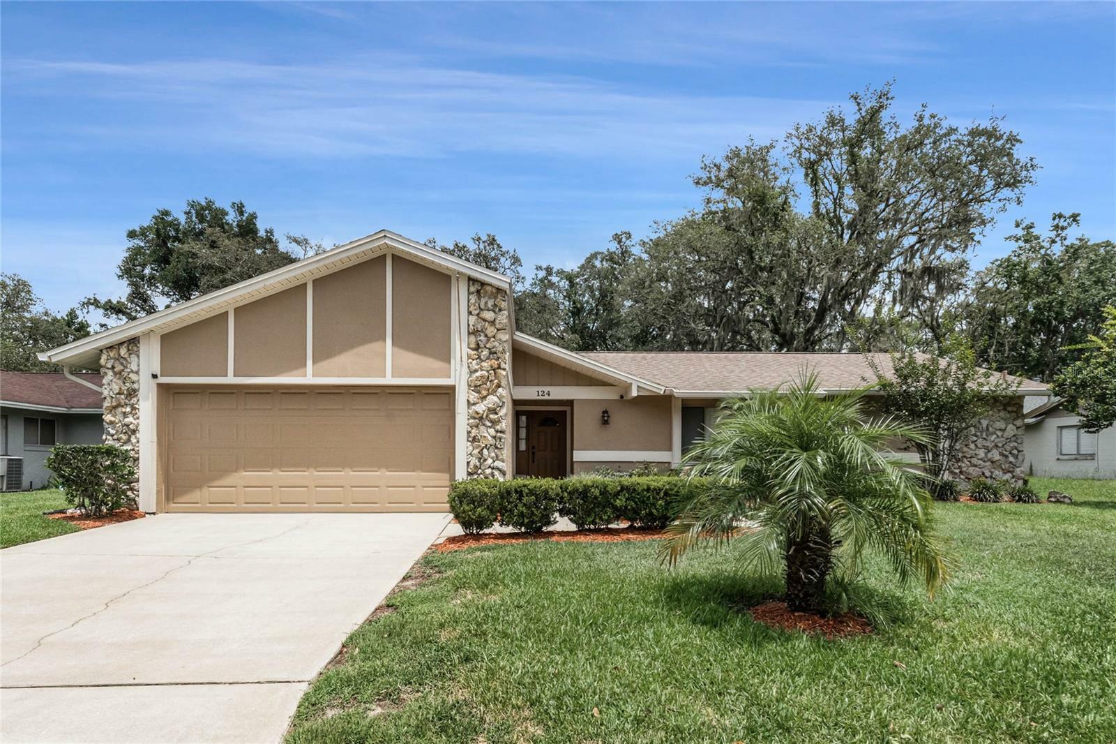 Property Photo:  124 Holderness Drive  FL 32779 