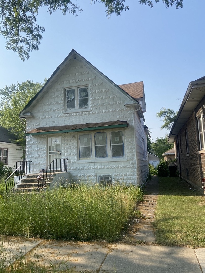 Property Photo:  306 W 107th Place  IL 60628 