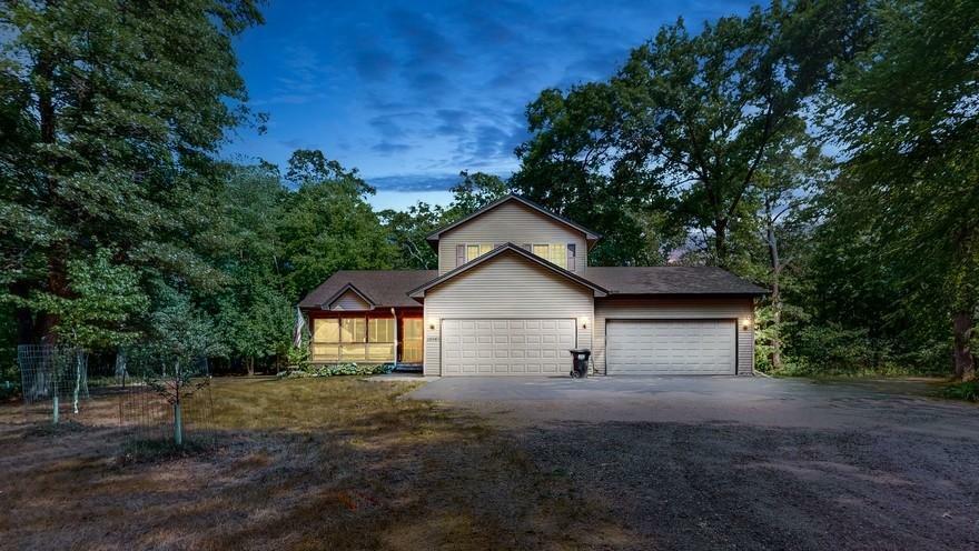 Property Photo:  28863 Nacre Street NW  MN 55371 