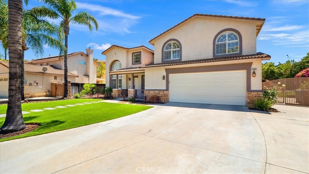 Property Photo: 1082 Fernleaf Lane CA 92881