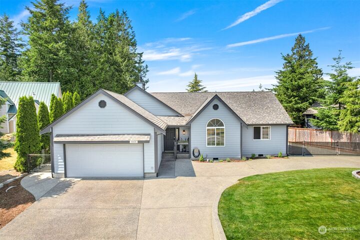 Property Photo:  4604 San Juan Avenue  WA 98221 
