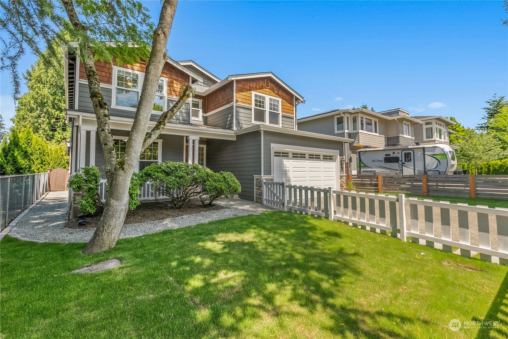 Property Photo: 13028 NE 100th Street WA 98033