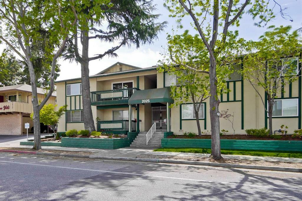 Property Photo: 2025 California Street 22 CA 94040