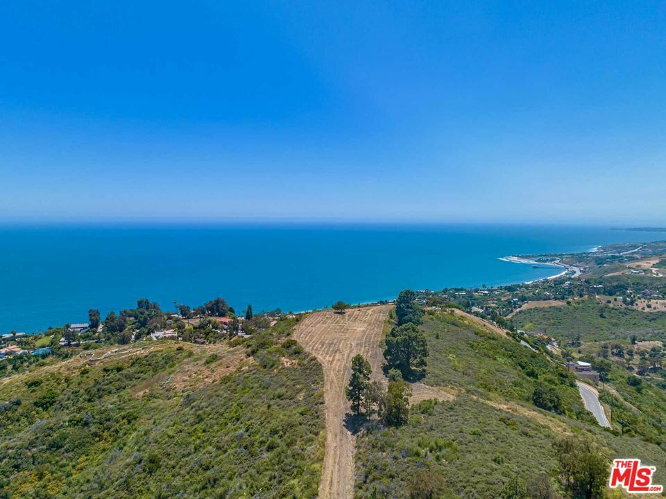 Property Photo: 2990 Rambla Pacifico CA 90265