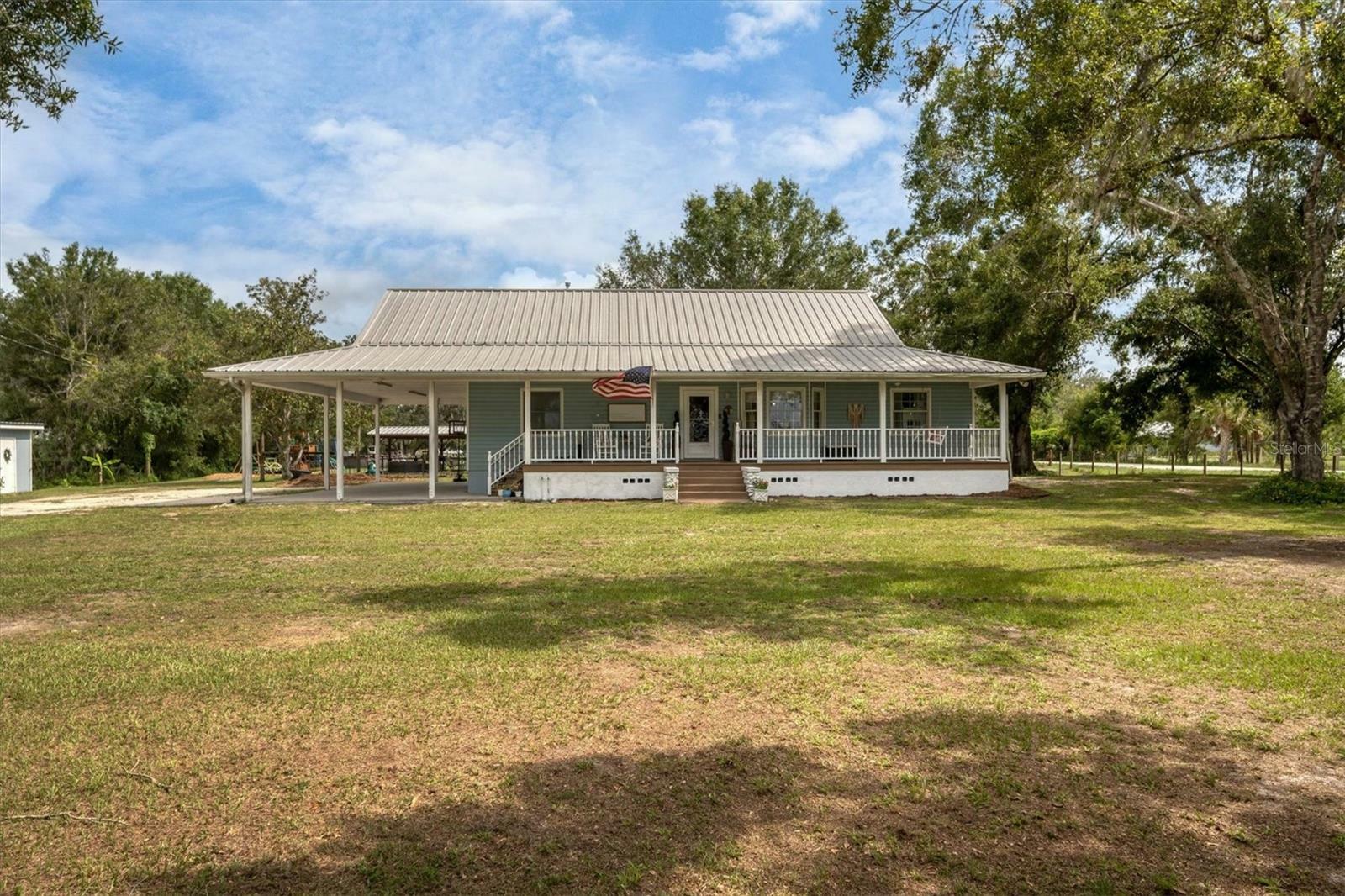Property Photo: 15468 Fruitville Road FL 34240