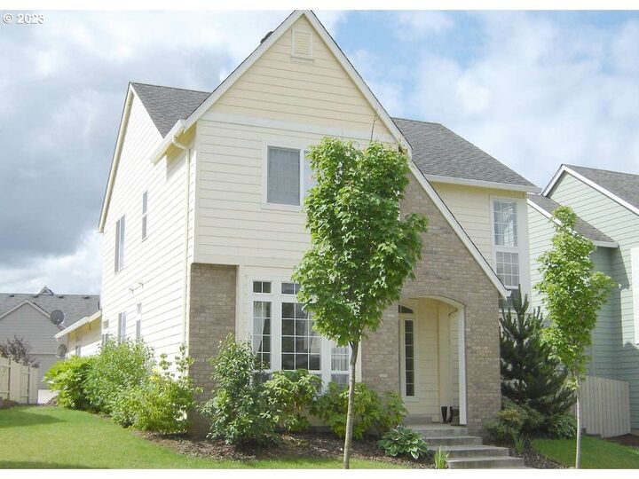 18213 SE 42nd St  Vancouver WA 98683 photo