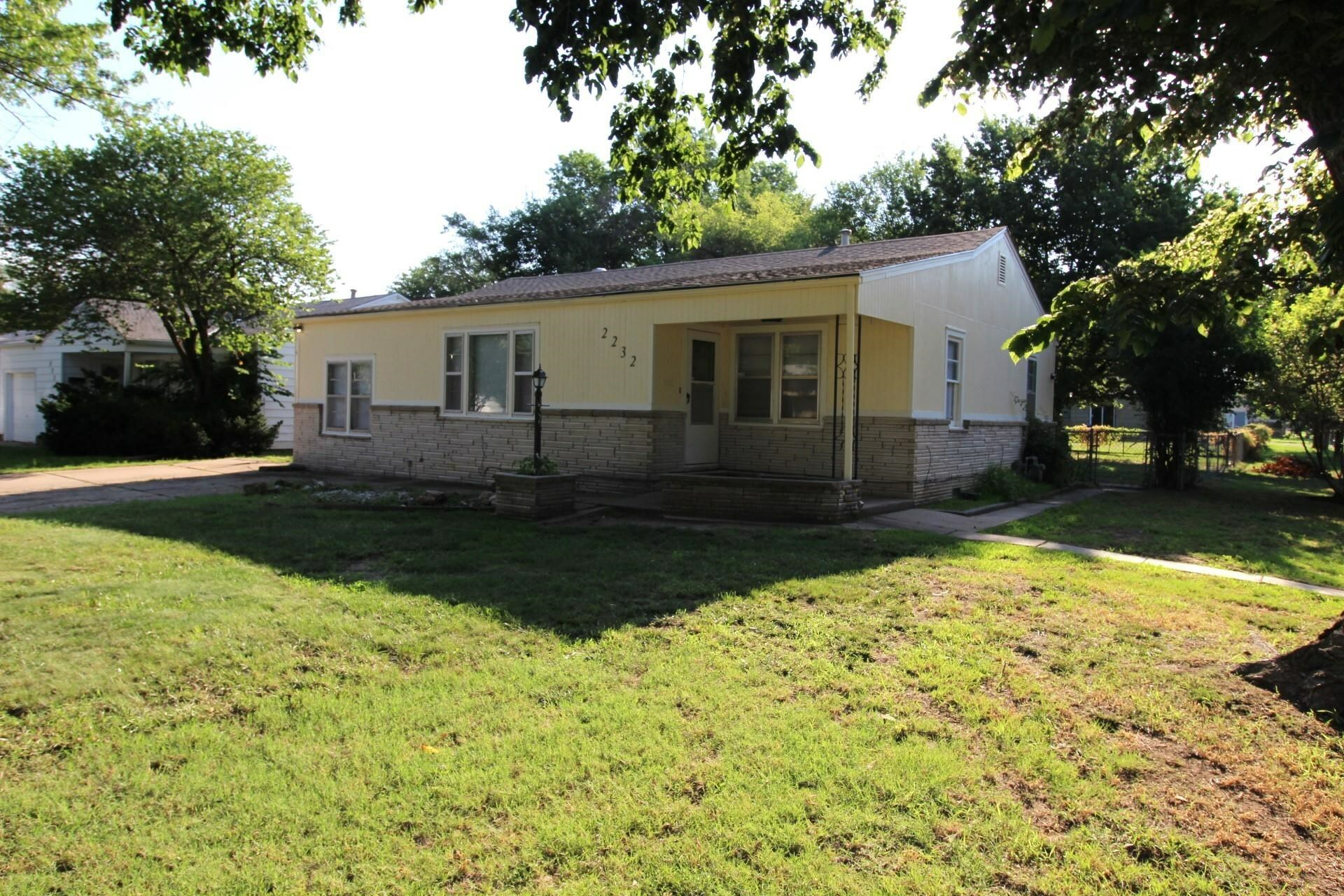 Property Photo:  2232 S Estelle  KS 67211 