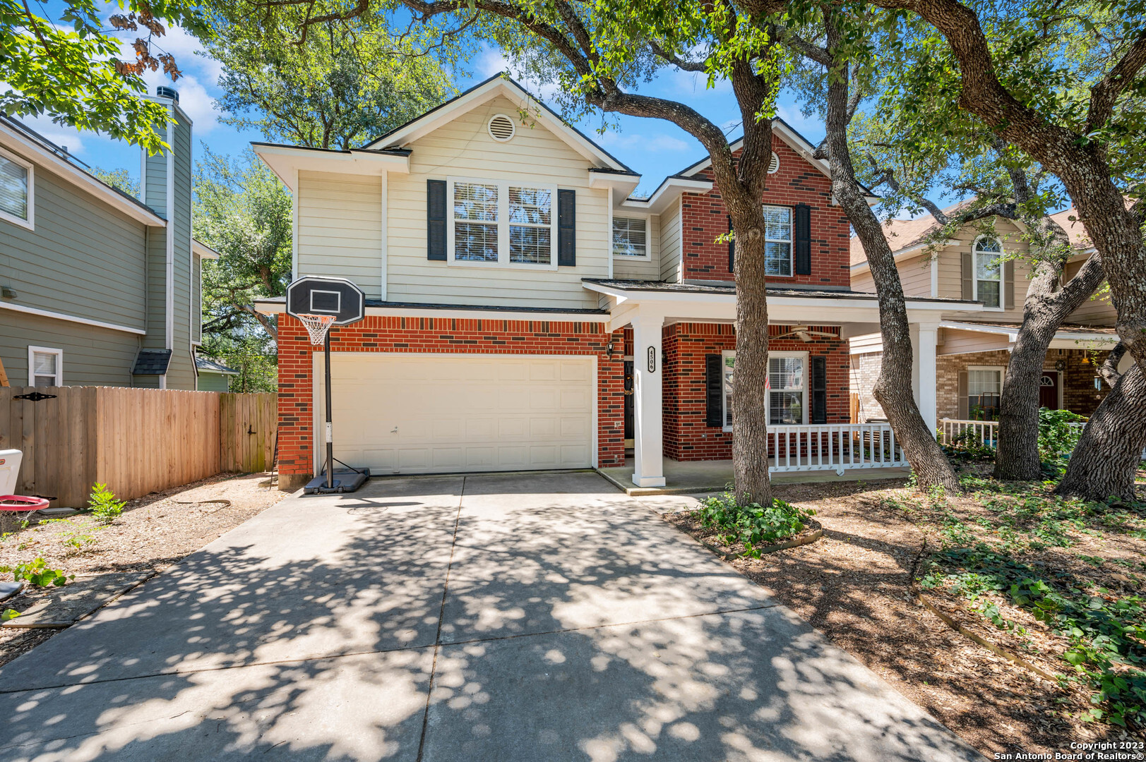 Property Photo: 4506 Taylors Bend TX 78247