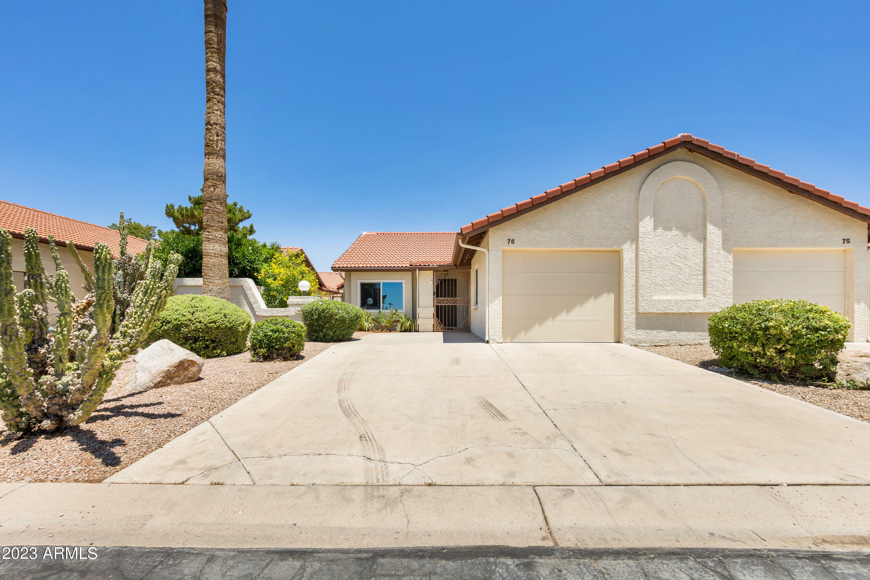 Property Photo:  542 S Higley Road 76  AZ 85206 