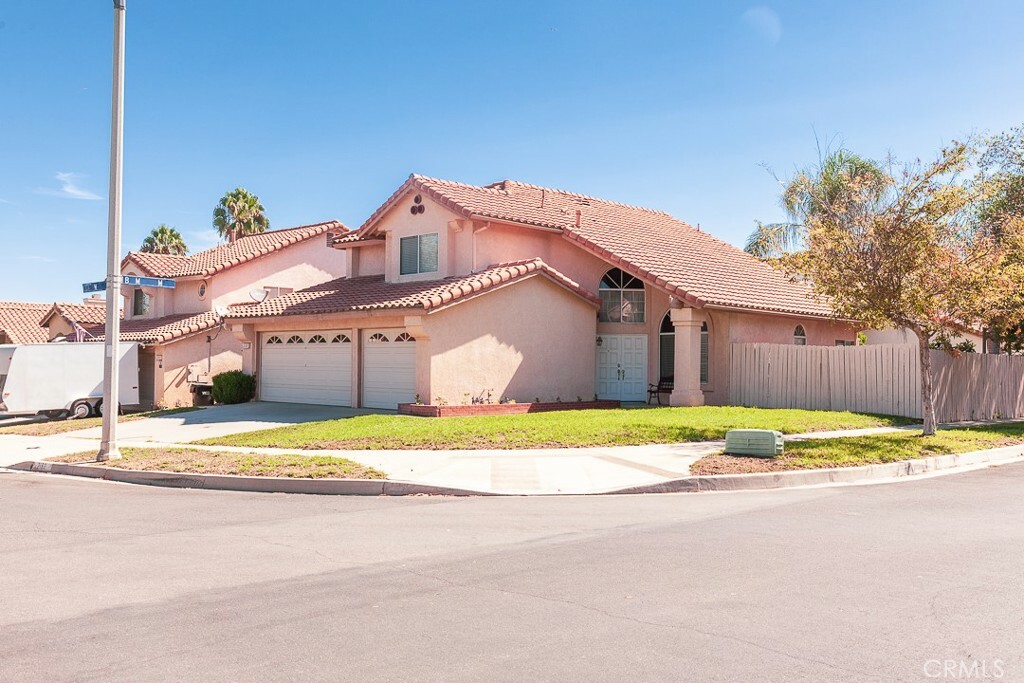 Property Photo:  2193 Coachman Lane  CA 92881 