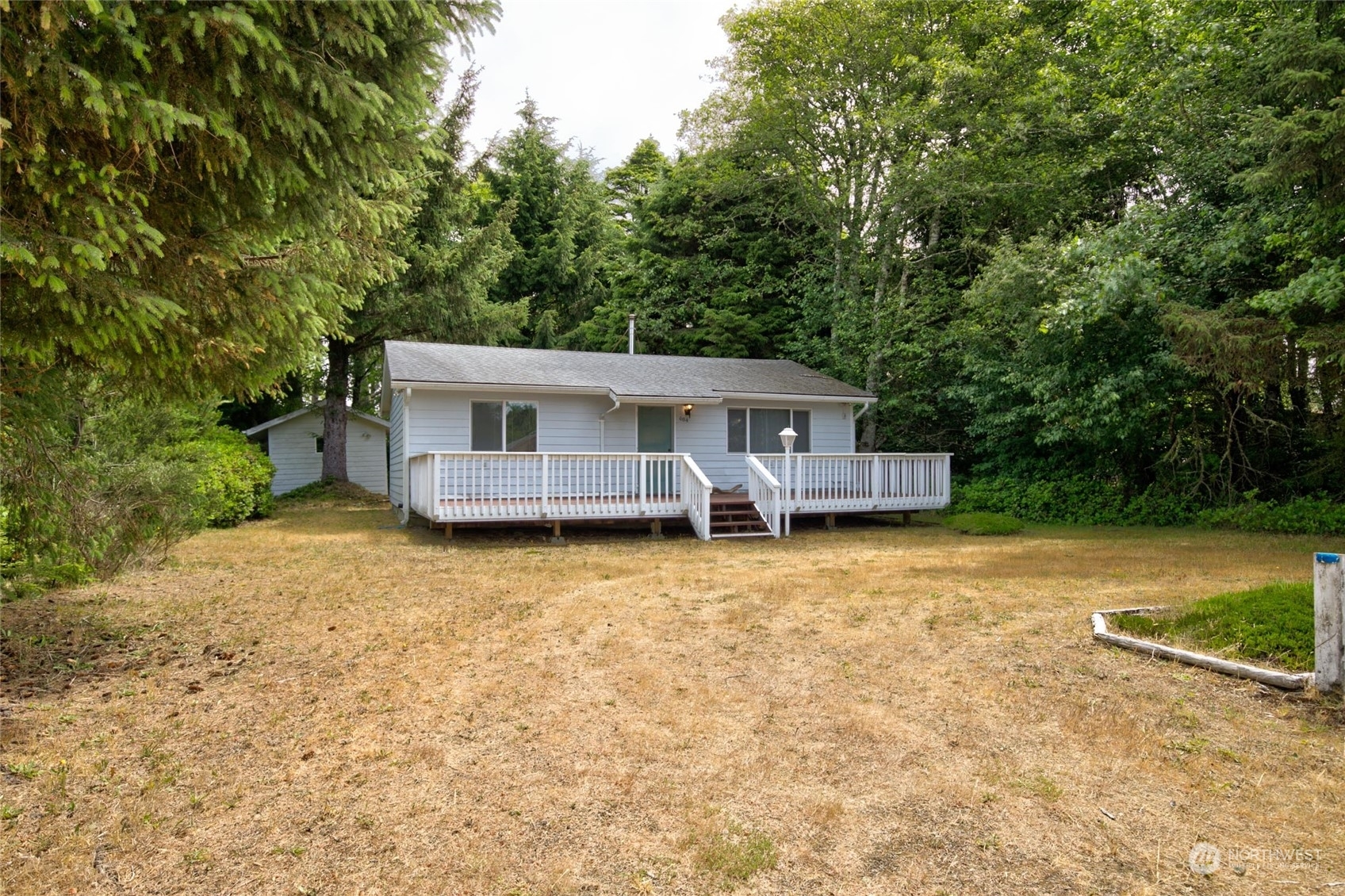 Property Photo:  684 Copalis Avenue NE  WA 98569 