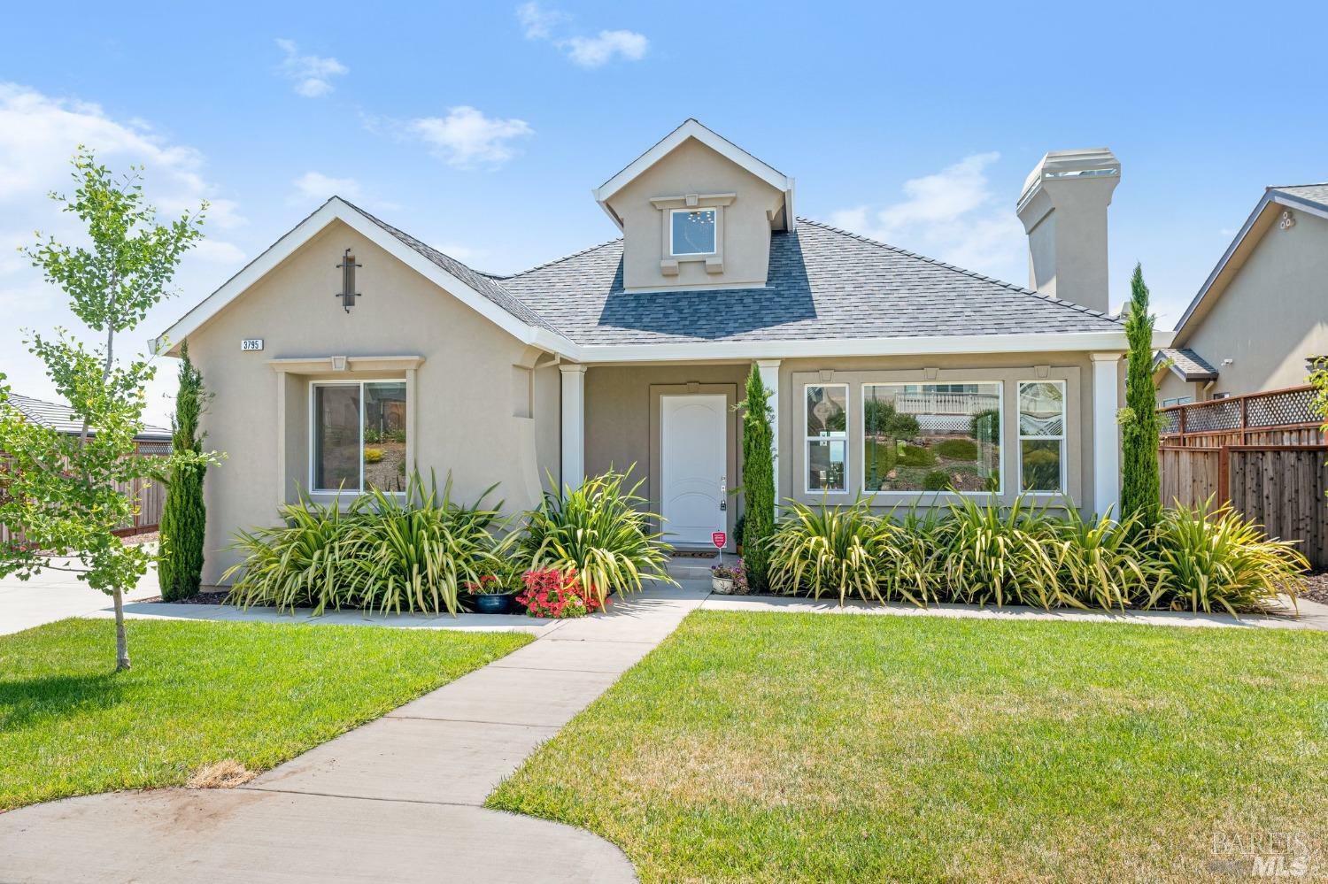 Property Photo: 3795 Shillingford Place CA 95404