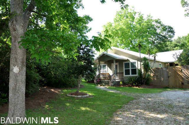 Property Photo:  533 Gayfer Avenue  AL 36532 