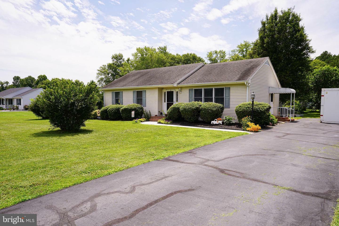 Property Photo:  606 Barnsdale Drive  MD 21804 