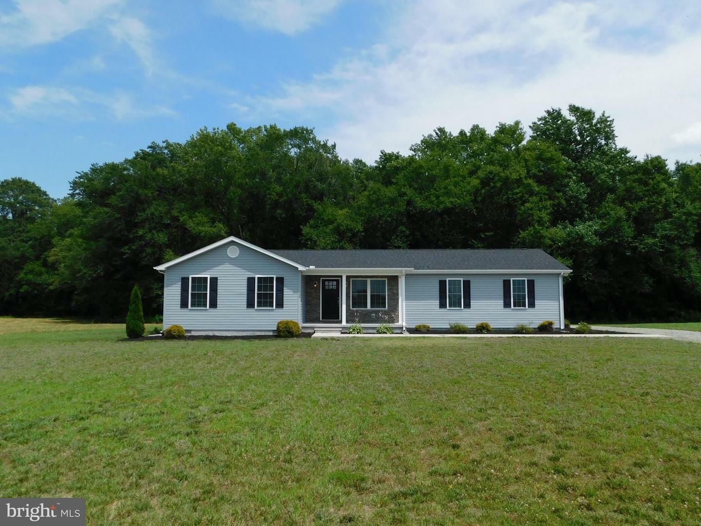 Property Photo: 7843 New Hope Road MD 21874