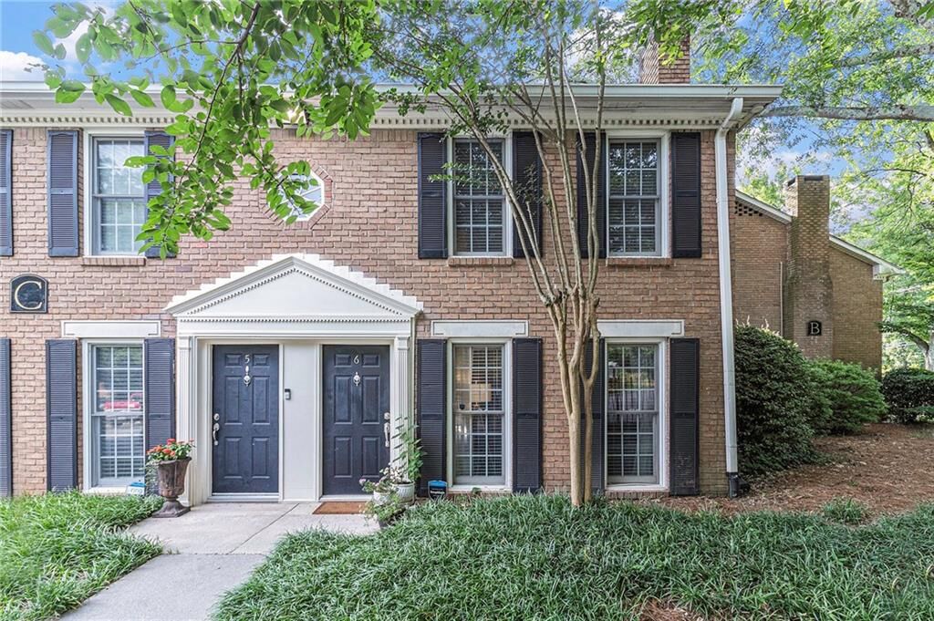 Property Photo: 1101 Collier Road NW C6 GA 30318