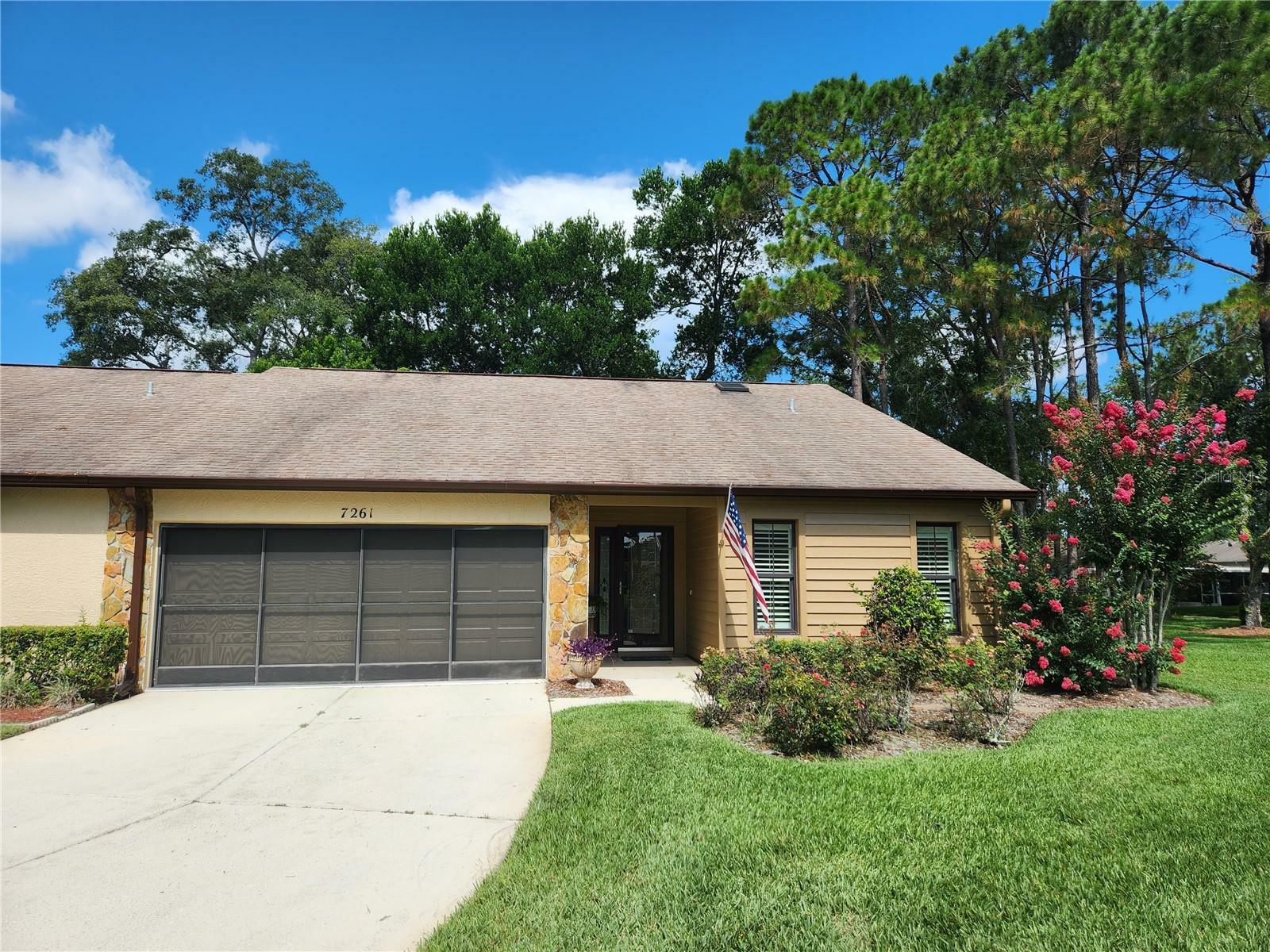 Property Photo: 7261 Prince George Court FL 34606