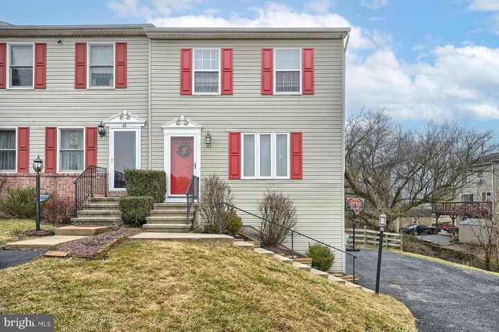 61 Red Barberry Drive  Etters PA 17319 photo