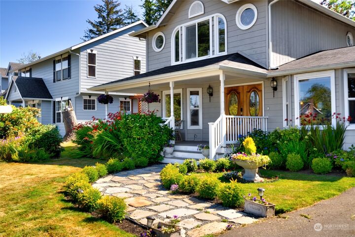 Property Photo: 1925 Pinecrest Avenue WA 98239