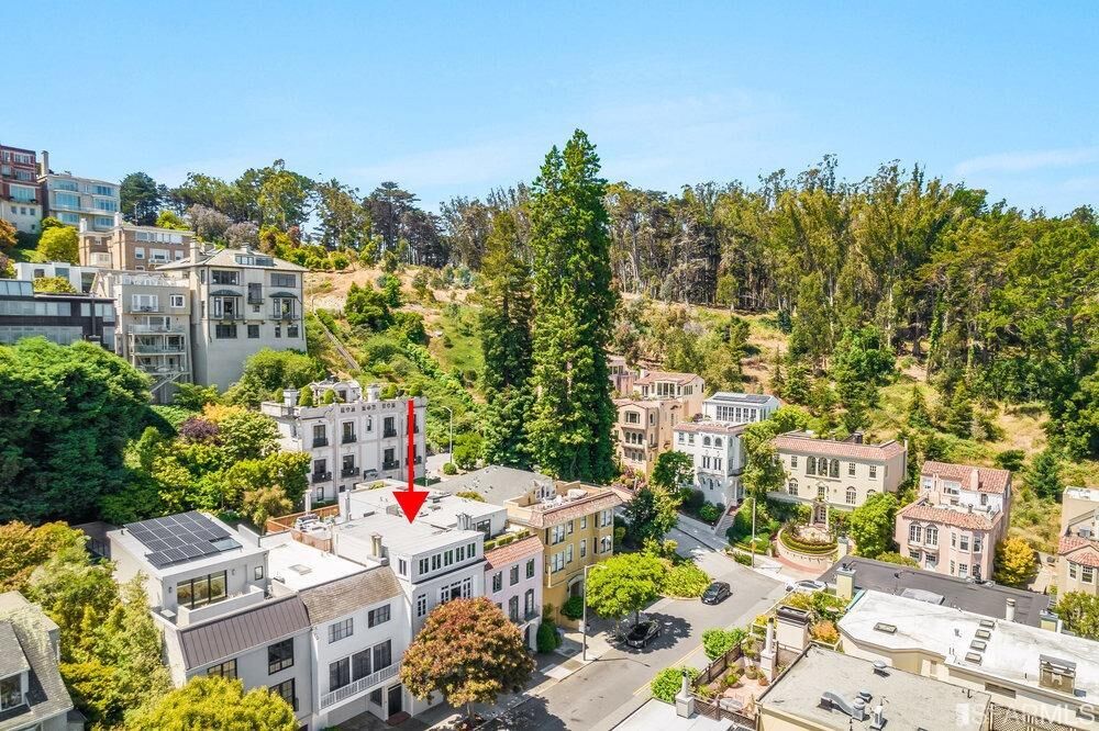 Property Photo:  2867 Green Street  CA 94123 