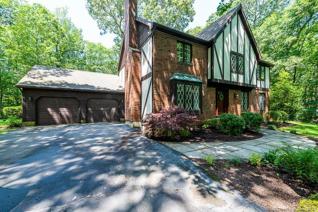 Property Photo:  3 Bayberry Ridge Road  CT 06371 