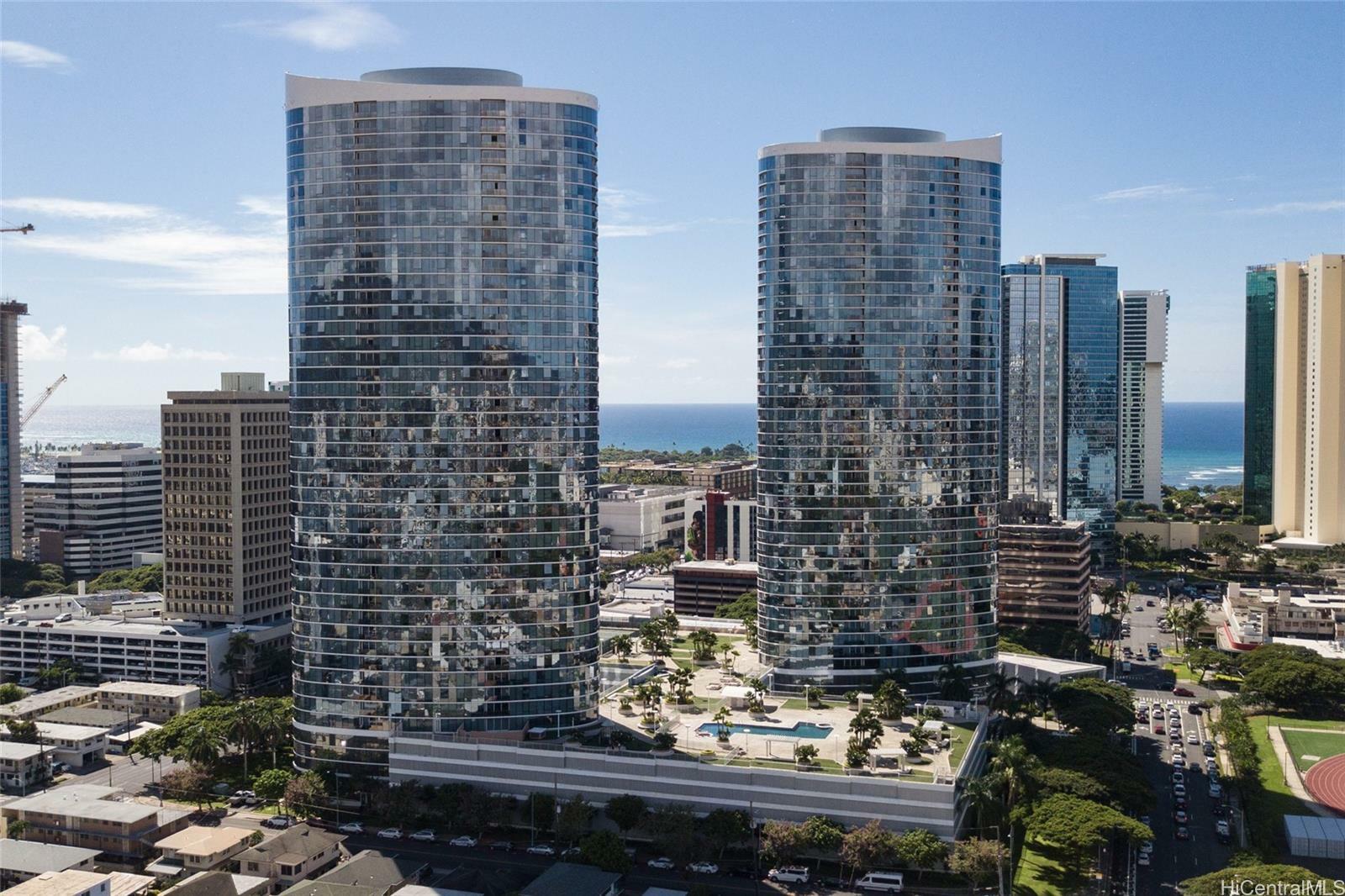 Property Photo:  1296 Kapiolani Boulevard Ii3301  HI 96814 