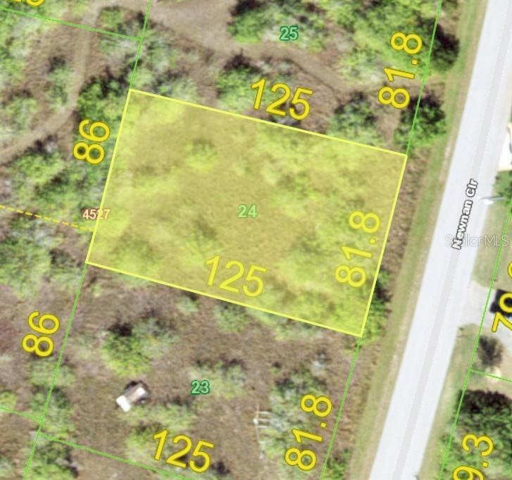 Property Photo: 9459 Newnan Circle FL 33981