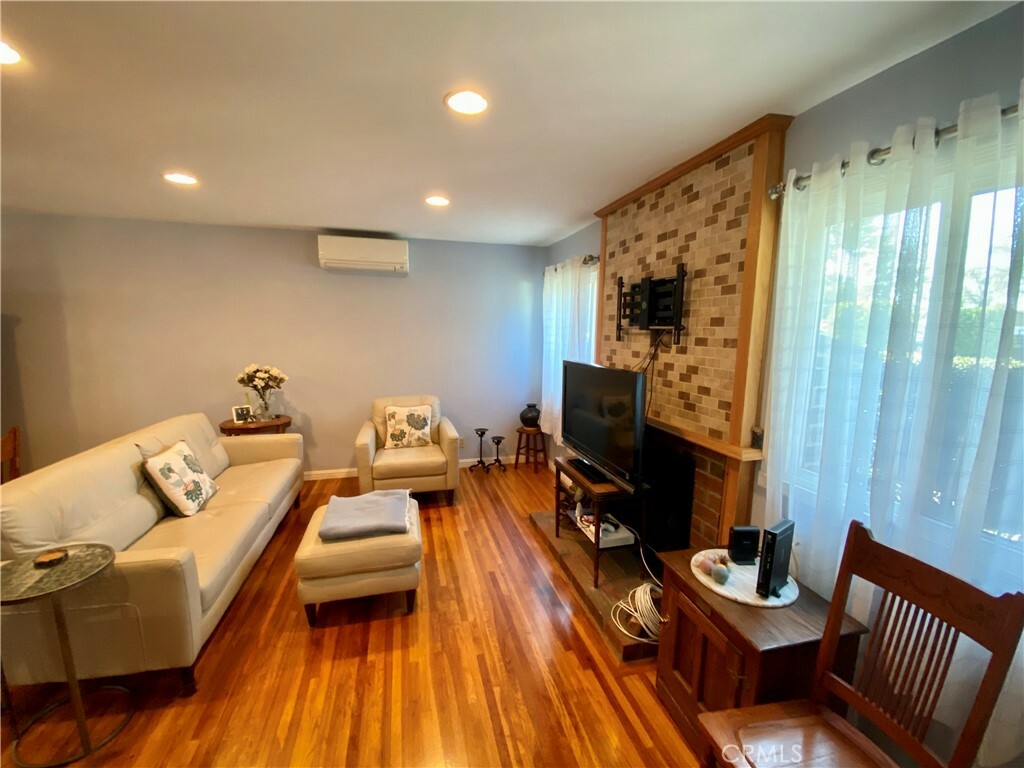 Property Photo: 1669 W Sumac Lane CA 92802