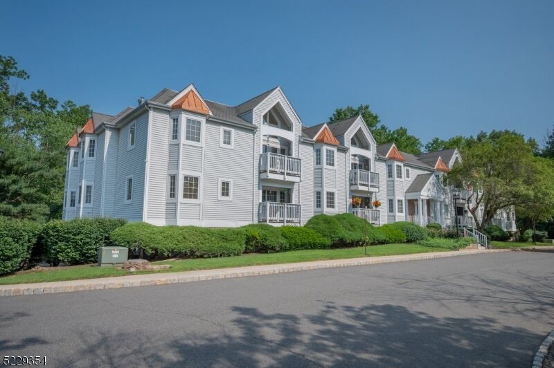 Property Photo:  14 Leva Dr C  NJ 07960 