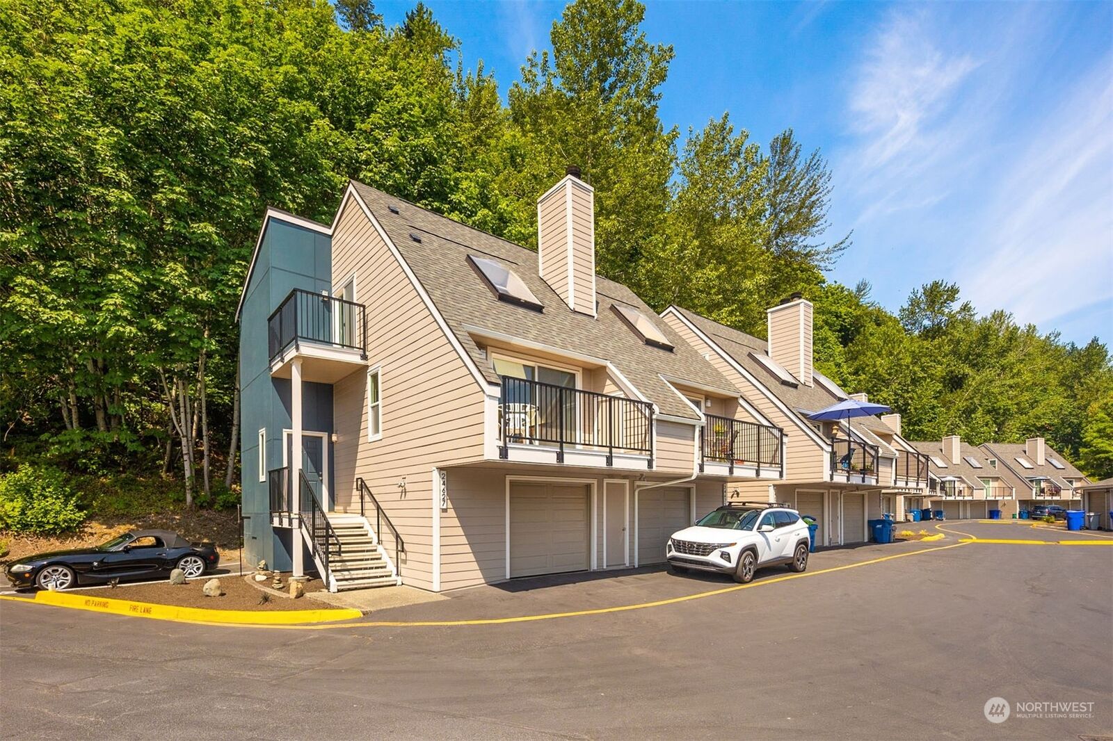 Property Photo:  24627 45th Place S  WA 98032 