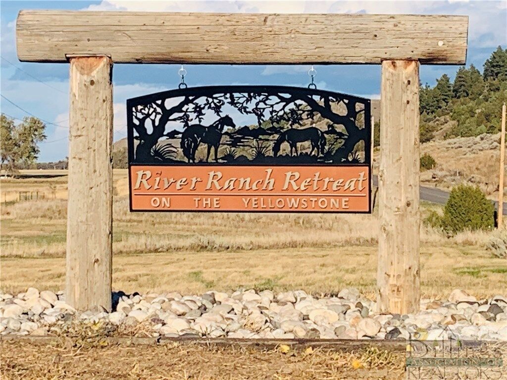 Property Photo: 100 Labrador Dr MT 59044