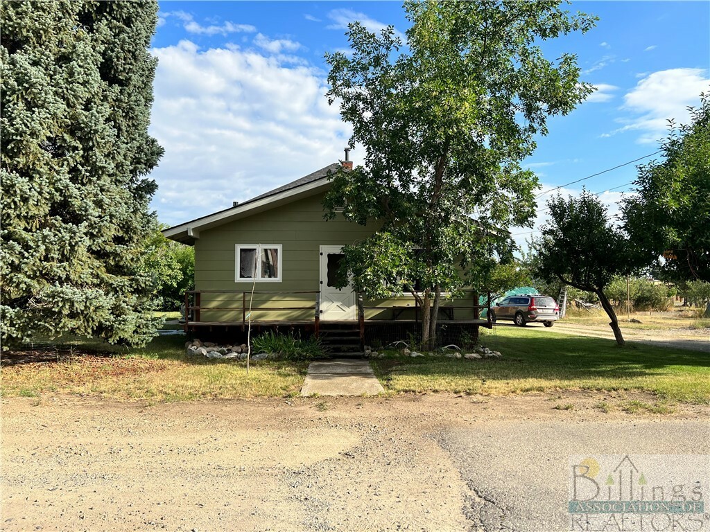 Property Photo:  615 22nd Street  MT 59068 