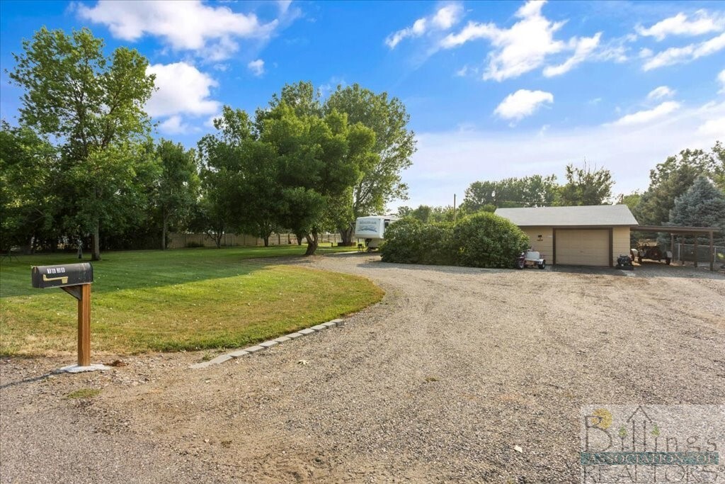 Property Photo:  1638 Grape Street  MT 59037 