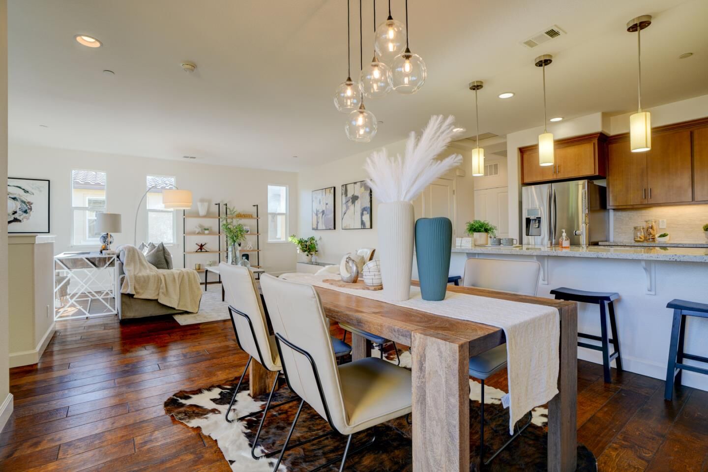 Property Photo:  948 Fontana Terrace  CA 94085 