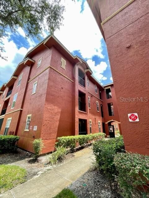 Property Photo: 107 Vista Verdi Circle 213 FL 32746