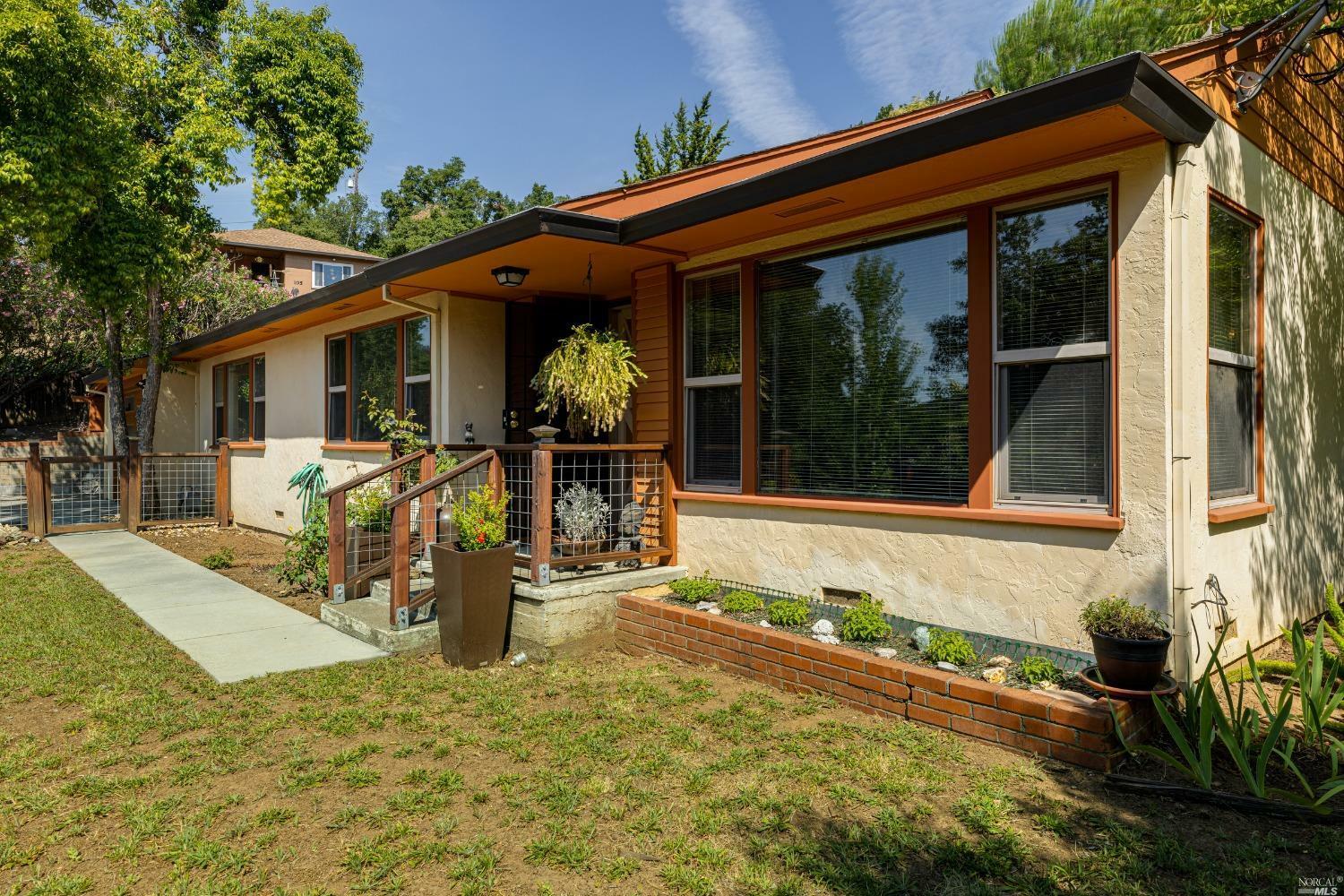 Property Photo:  115 Clovercrest Drive  CA 95425 